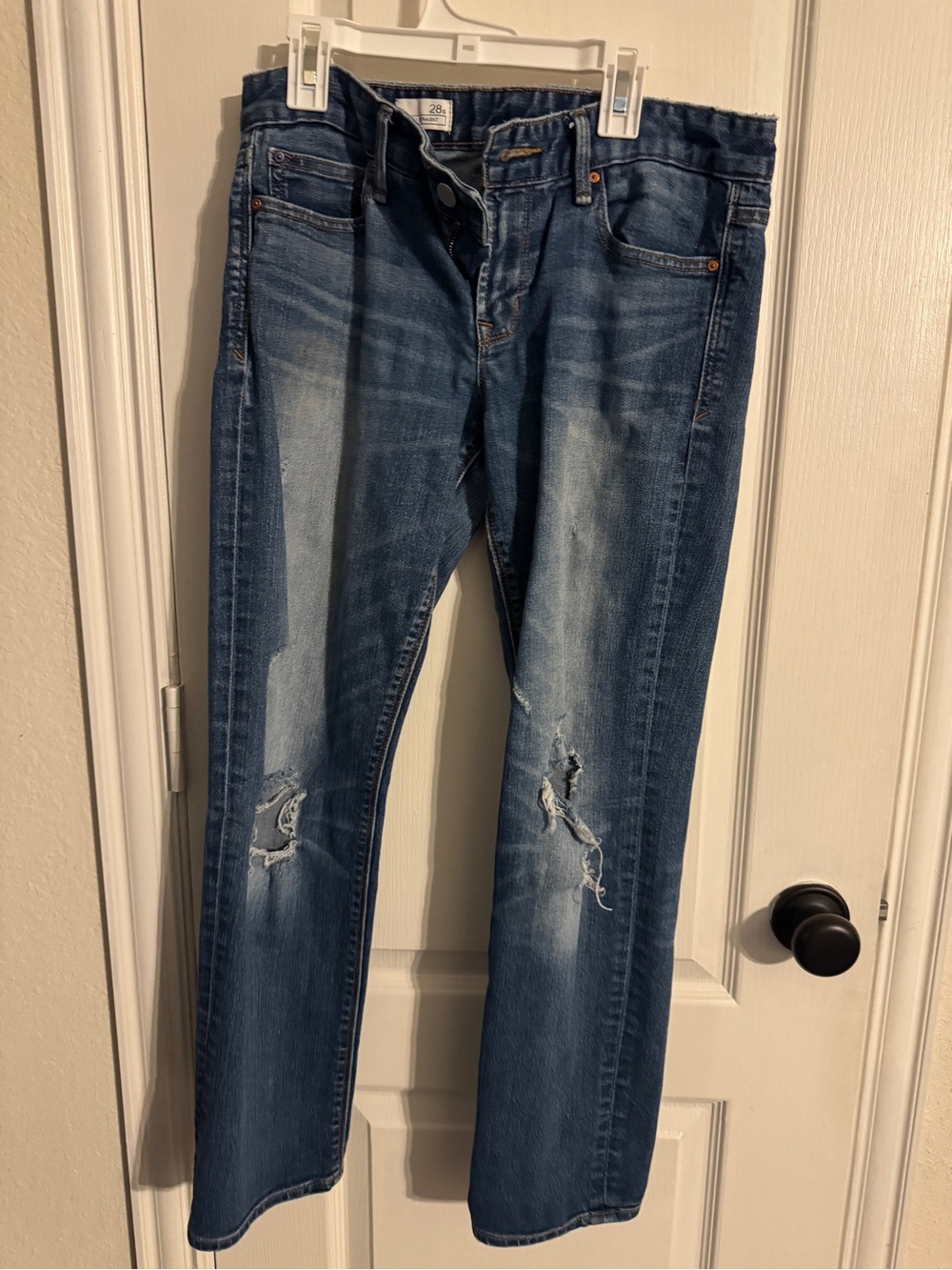 GAP Women's Real Straight Leg Distressed Blue Jeans 28 short